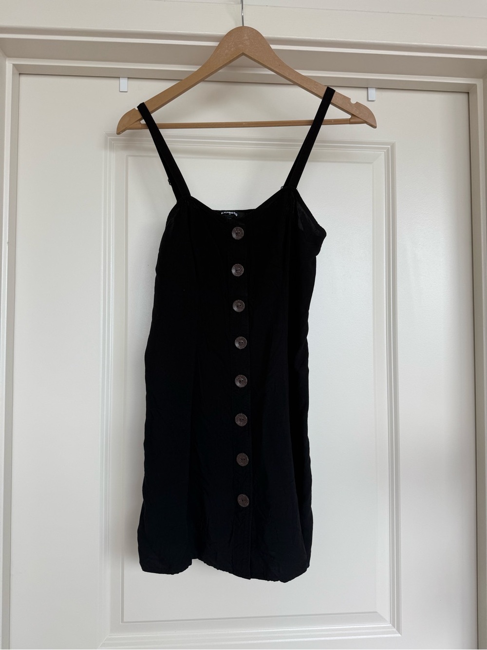 NWOT Express Women’s XS Dress Black With Brown Buttons Straps Perfect Condition!